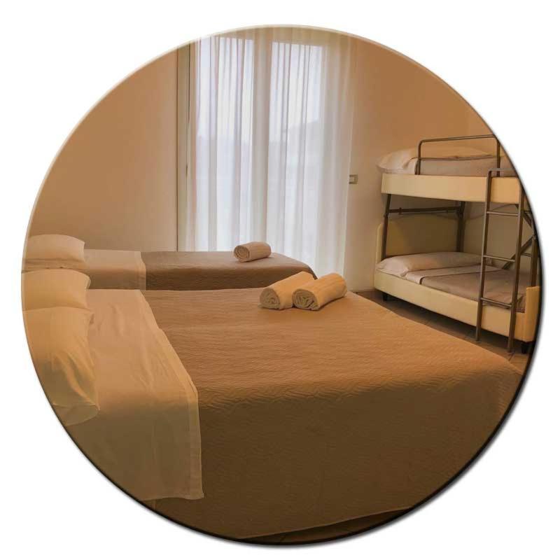 Hotel Amedea Cervia Eksteriør billede