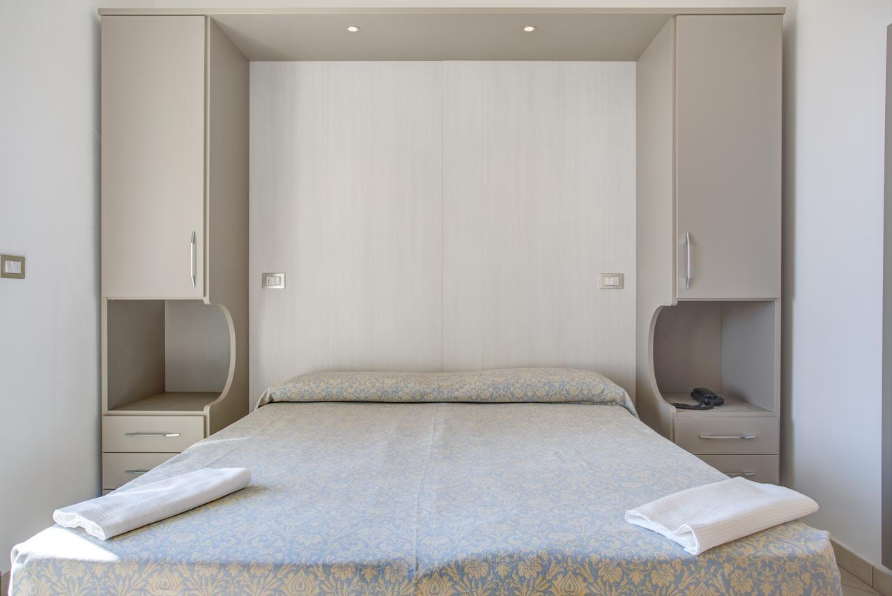 Hotel Amedea Cervia Eksteriør billede