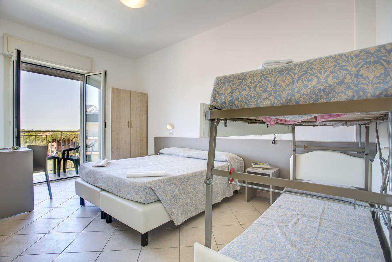 Hotel Amedea Cervia Eksteriør billede