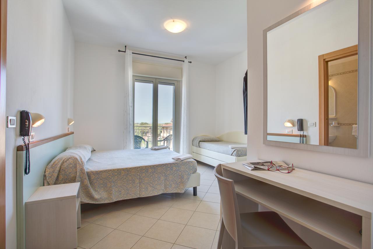 Hotel Amedea Cervia Eksteriør billede